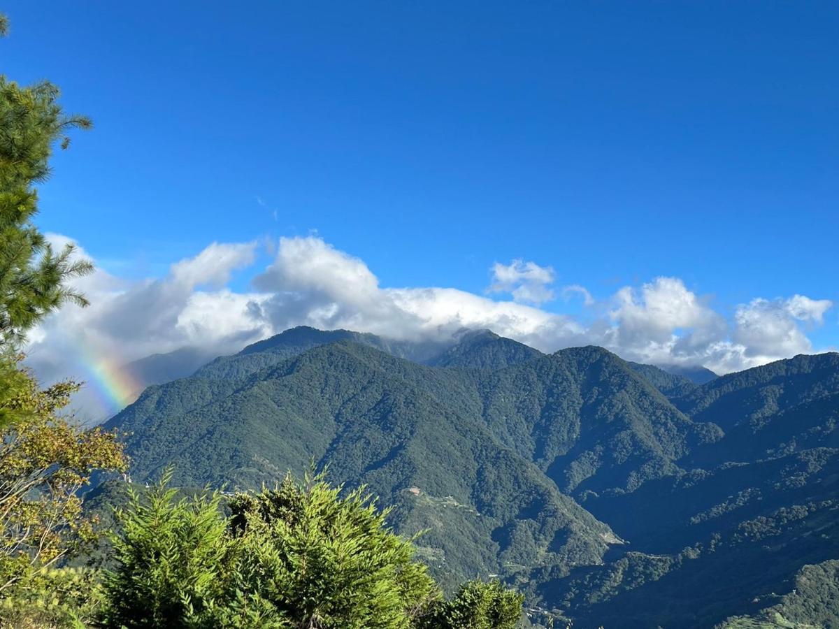 Julie'S Garden, Cingjing - Fon Chin Homestay Ренай Екстериор снимка