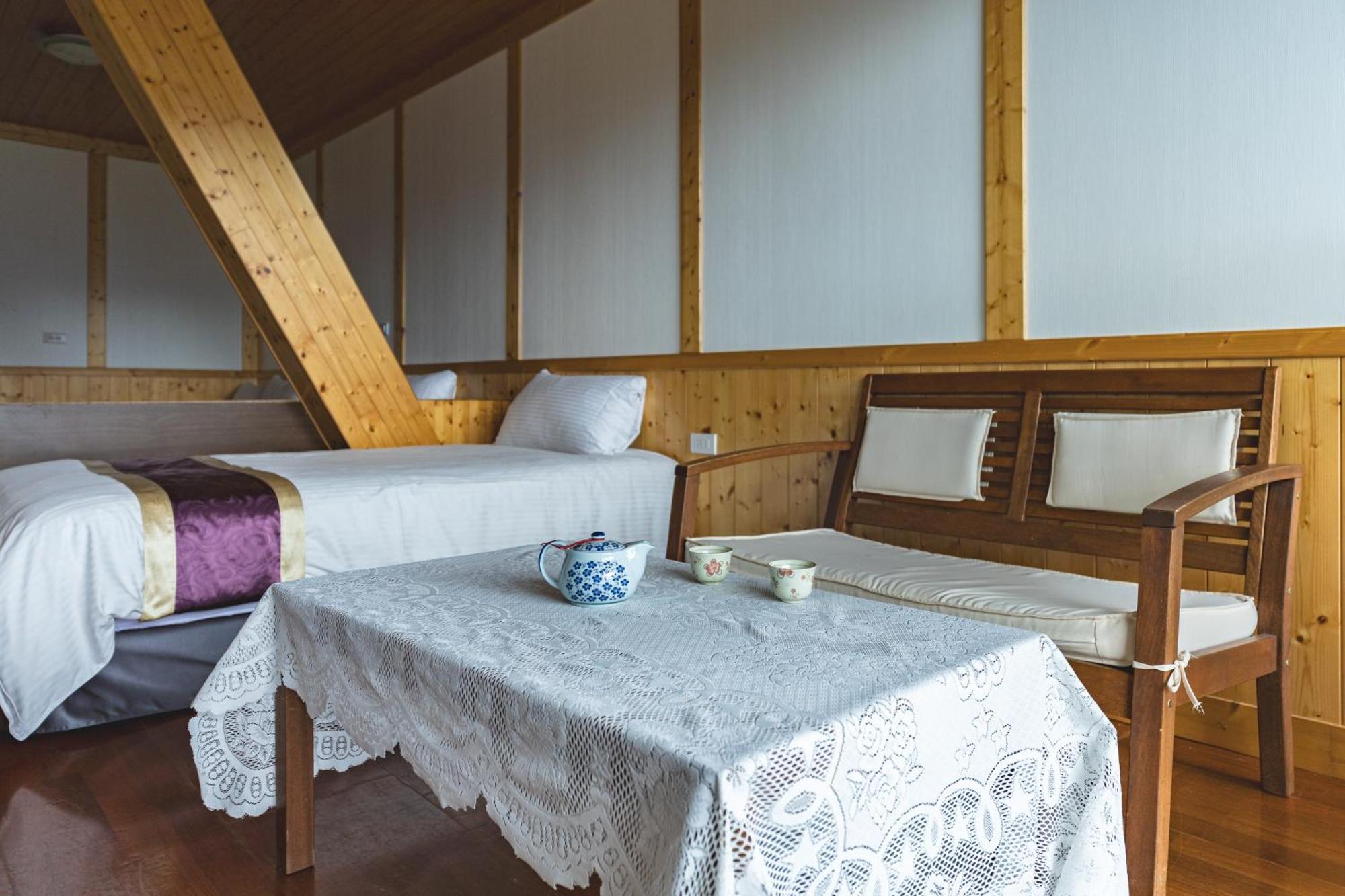 Julie'S Garden, Cingjing - Fon Chin Homestay Ренай Екстериор снимка